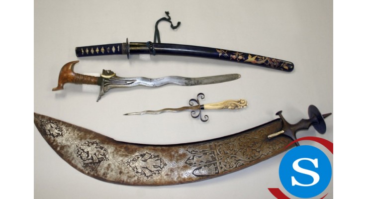 Antika Kılıç Alanlar